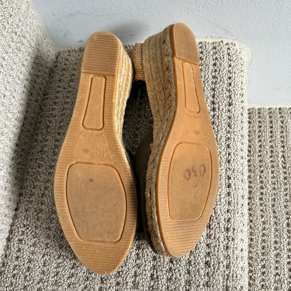 Viscata Pubol Espadrille Sandals in Olive Green - Picture 3 of 4